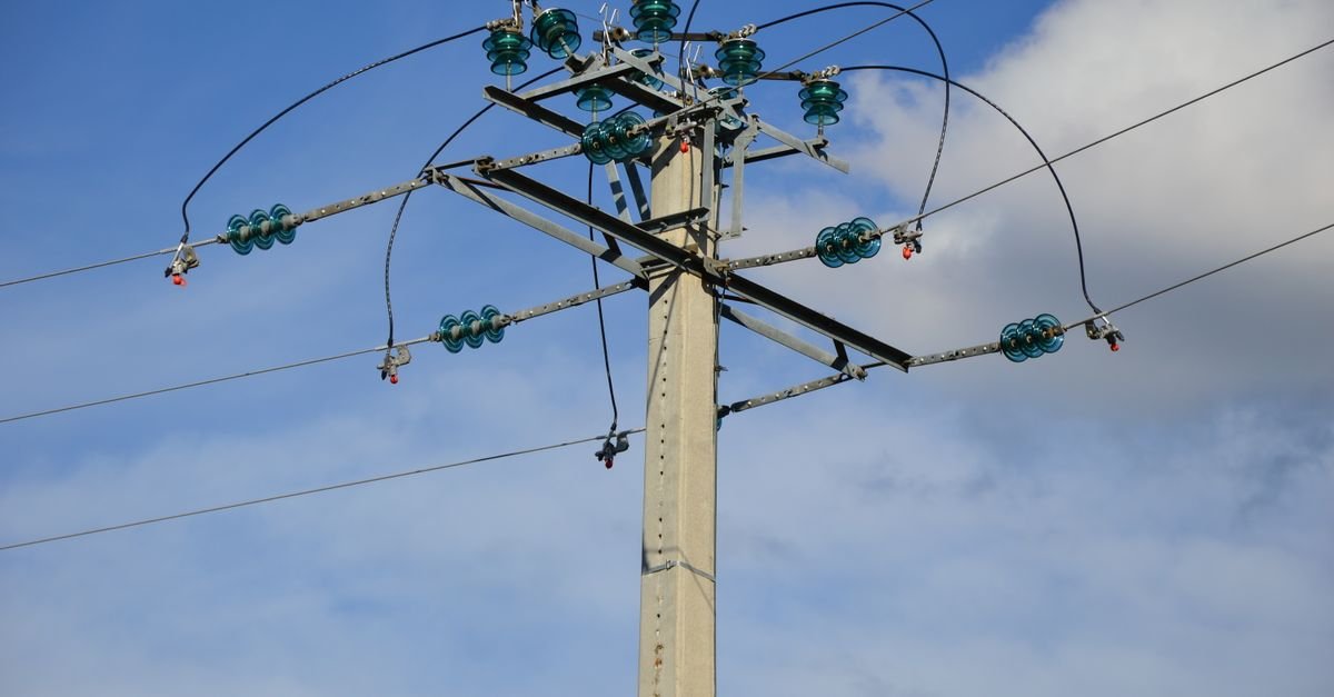 Energy Utilities Shift to AI-Powered Platform Ecosystems