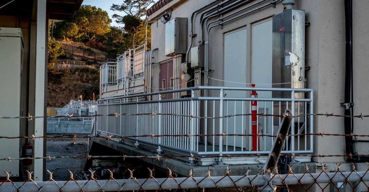 Hybrid AI Framework Boosts Battery Storage Efficiency in Microgrids